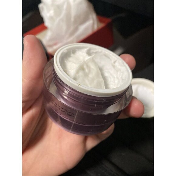 Elizabeth Grant Perfect Balance Night Cream With Torricelumn 1.7 fl oz - Picture 7 of 7